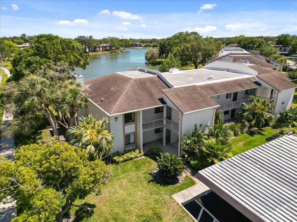 Property Photo: 108 Lakeview Court 108 FL 34677