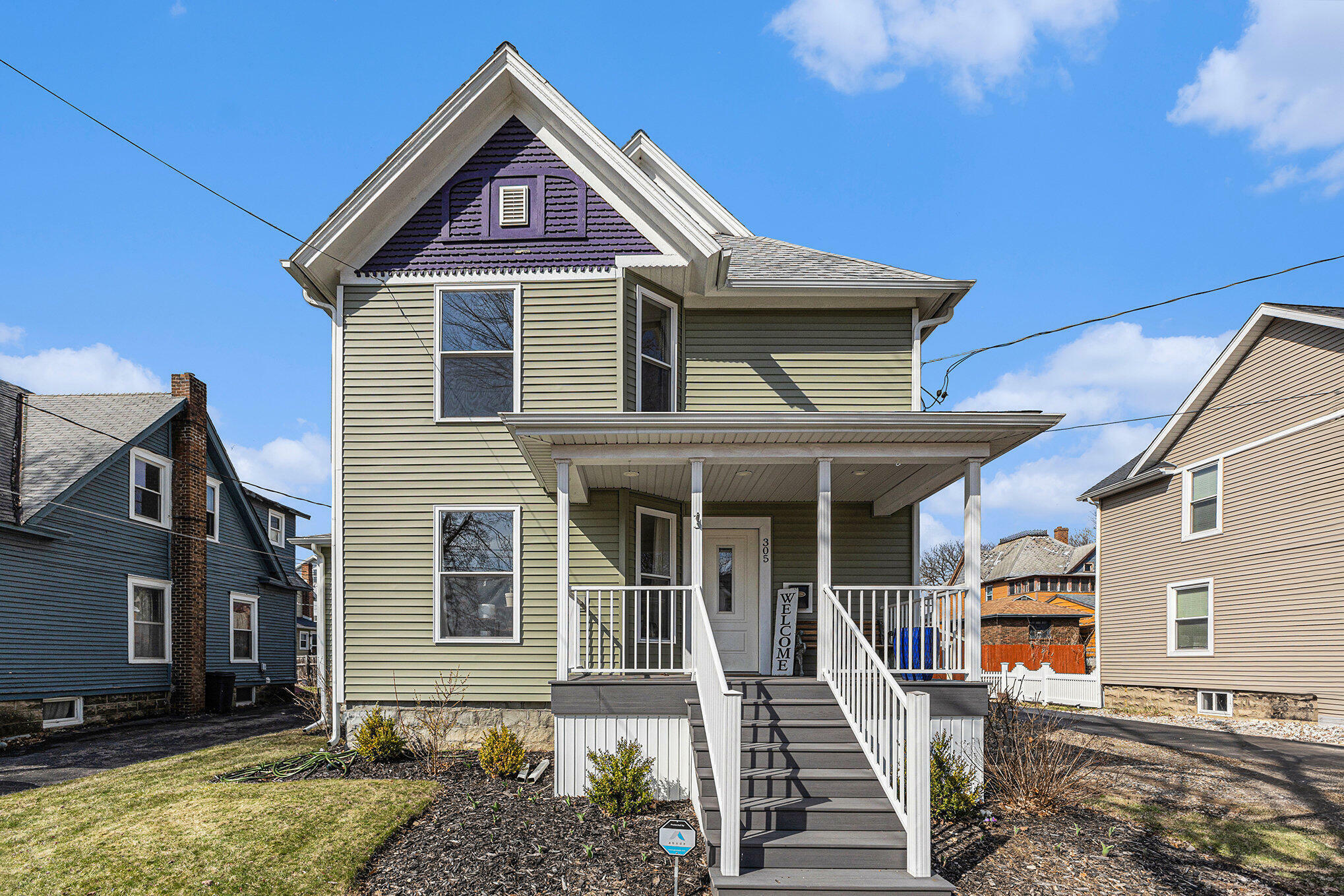 Property Photo: 305 Perry Street MI 49224