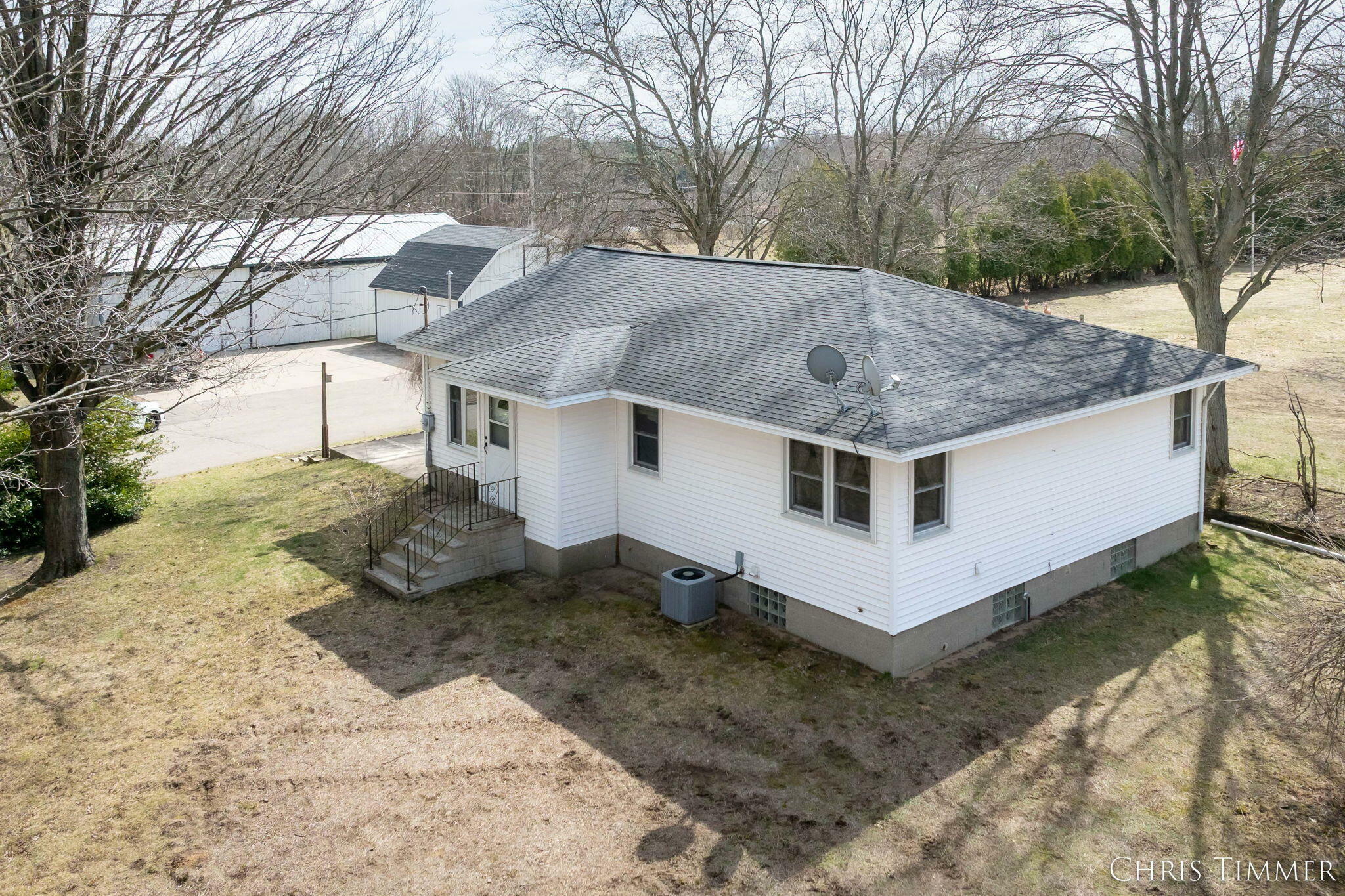 Property Photo:  15230 Van Buren Street  MI 49424 