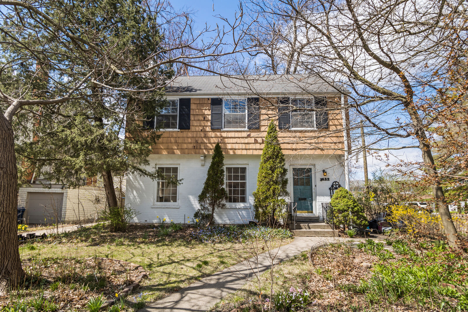 Property Photo: 1632 Ashland Avenue IL 60201