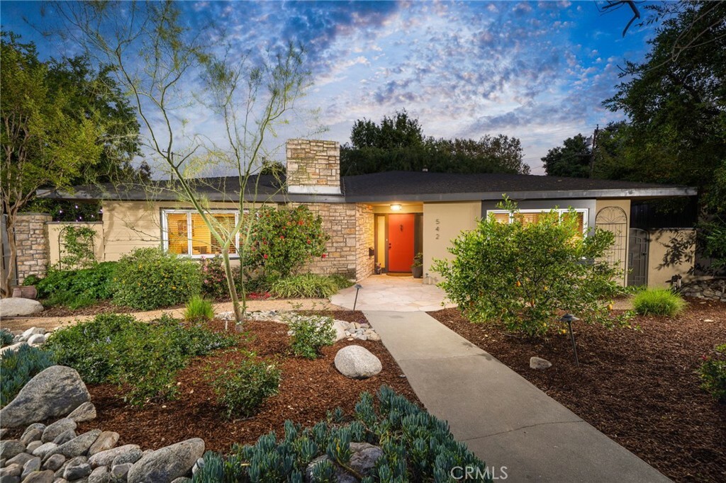 542 W 12th Street  Claremont CA 91711 photo