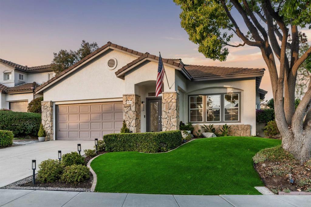 2972 Avenida Valera  Carlsbad CA 92009 photo