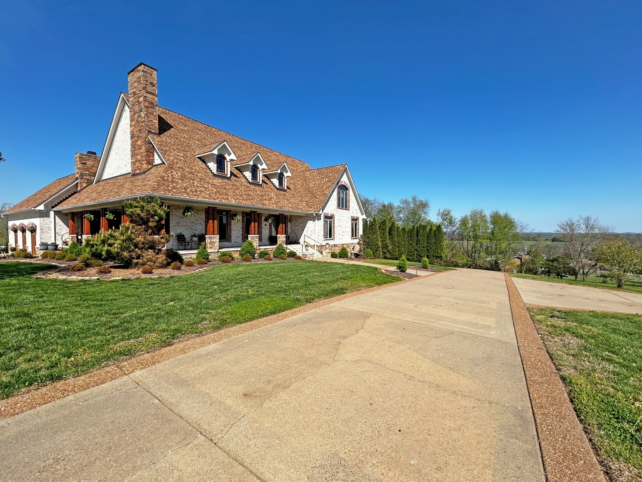 Property Photo: 110 Giles Ln TN 37066