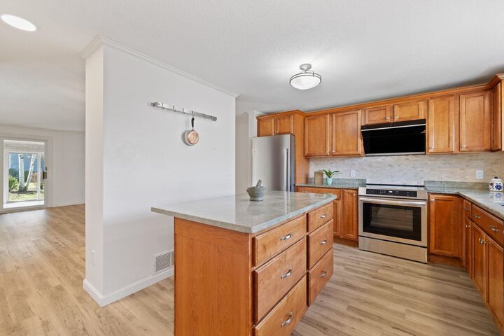 Property Photo: 17 Skyview Circle NH 03431