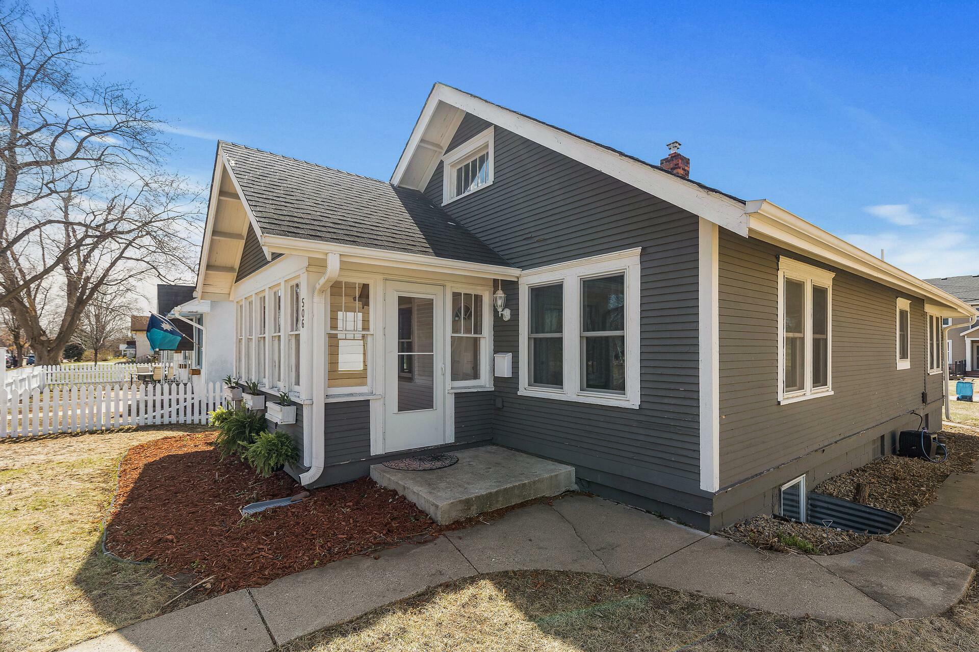 Property Photo: 506 6th Avenue S MN 55343
