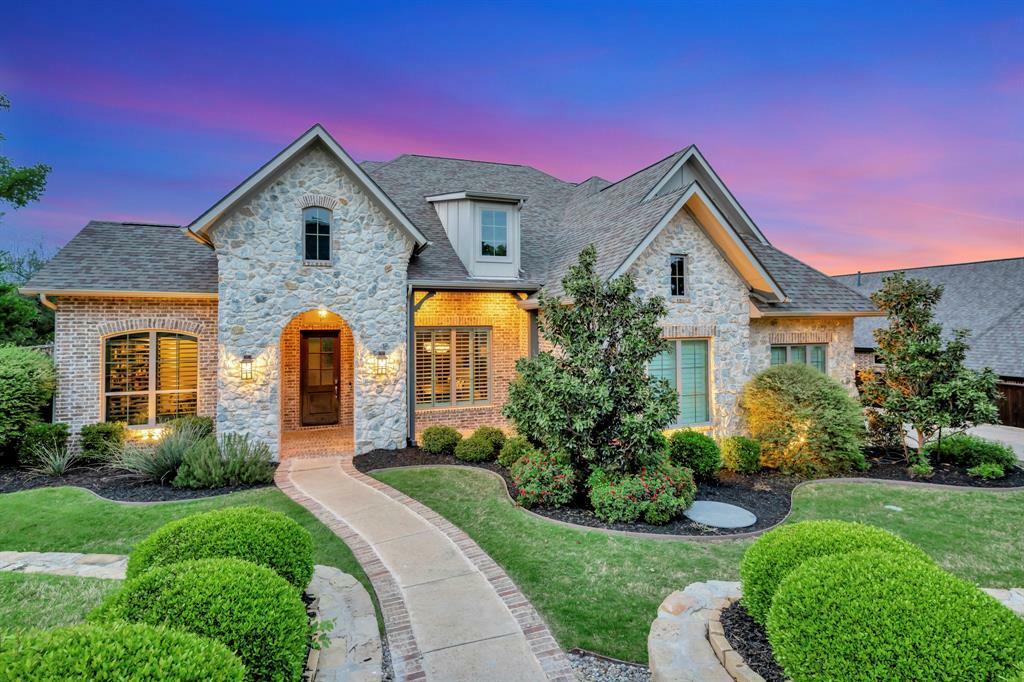 Property Photo: 1505 Spanish Bay Drive TX 76248