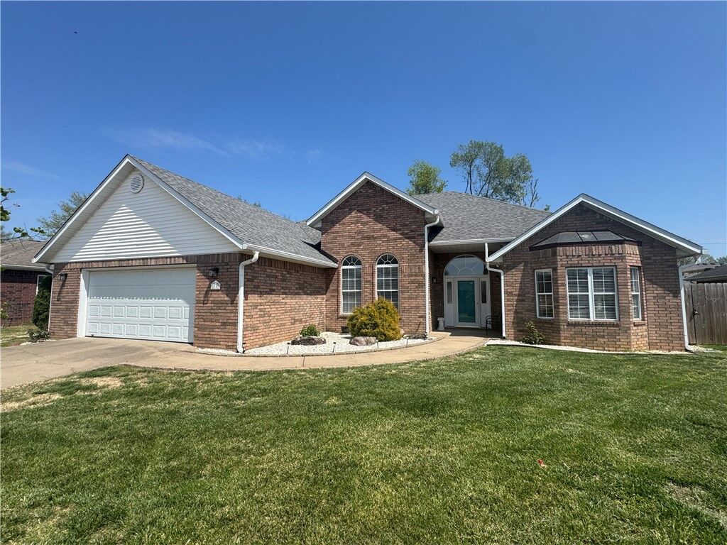 Property Photo:  1107 Mallard Lane  AR 72756 