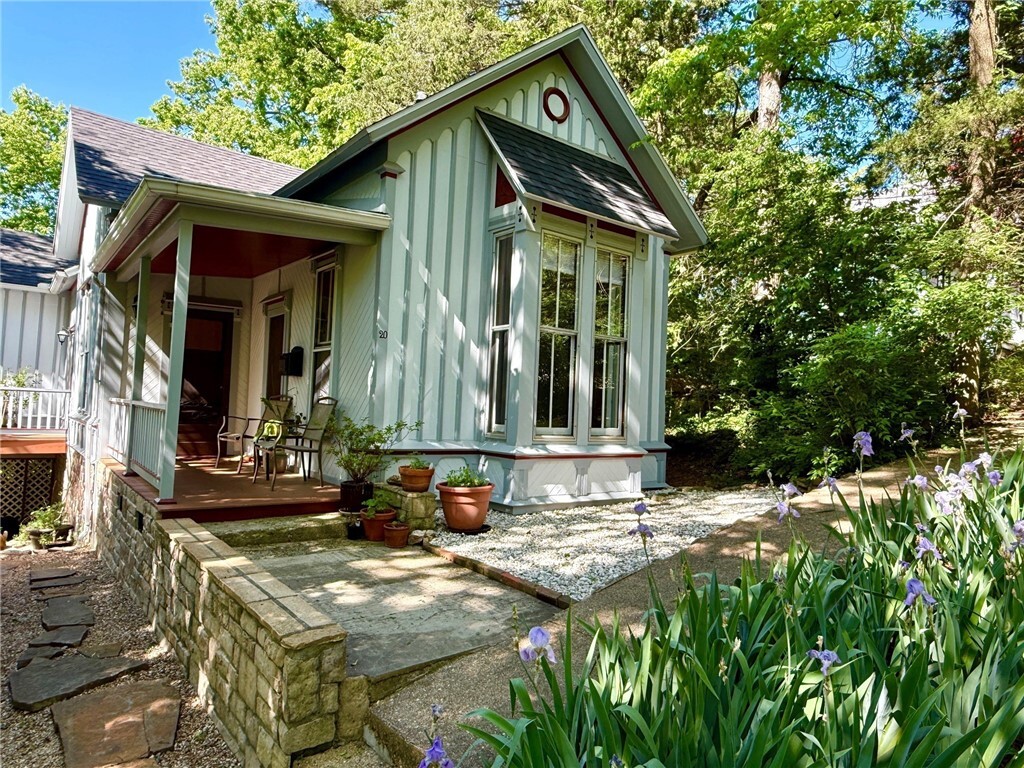 Property Photo: 20 Fairmount Street AR 72632