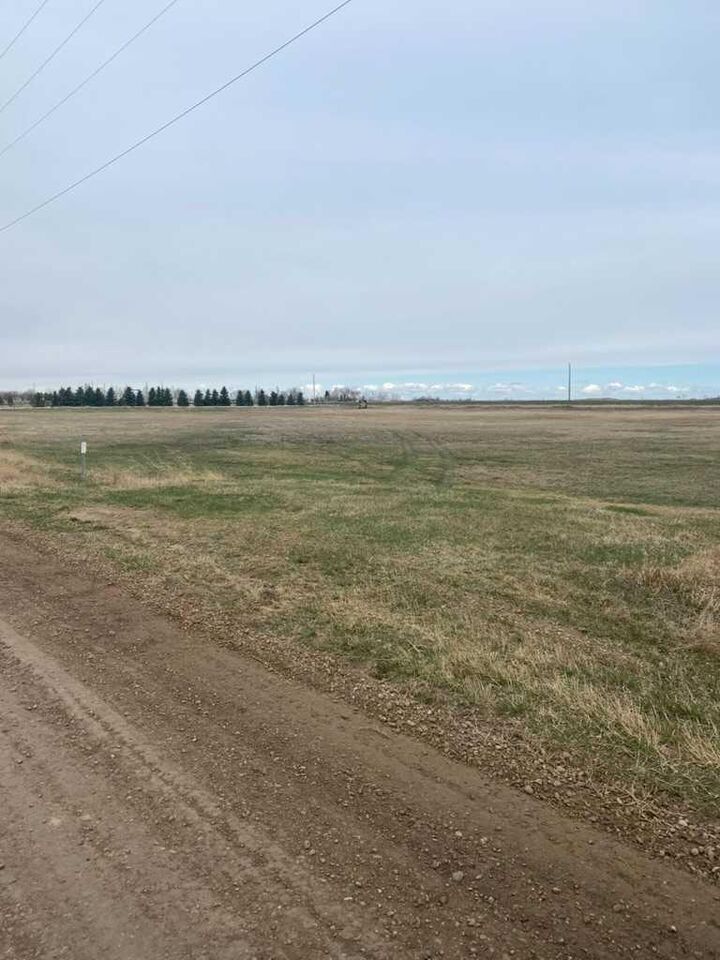 Property Photo: 150049 Hwy 542 9 AB T1R 1C5
