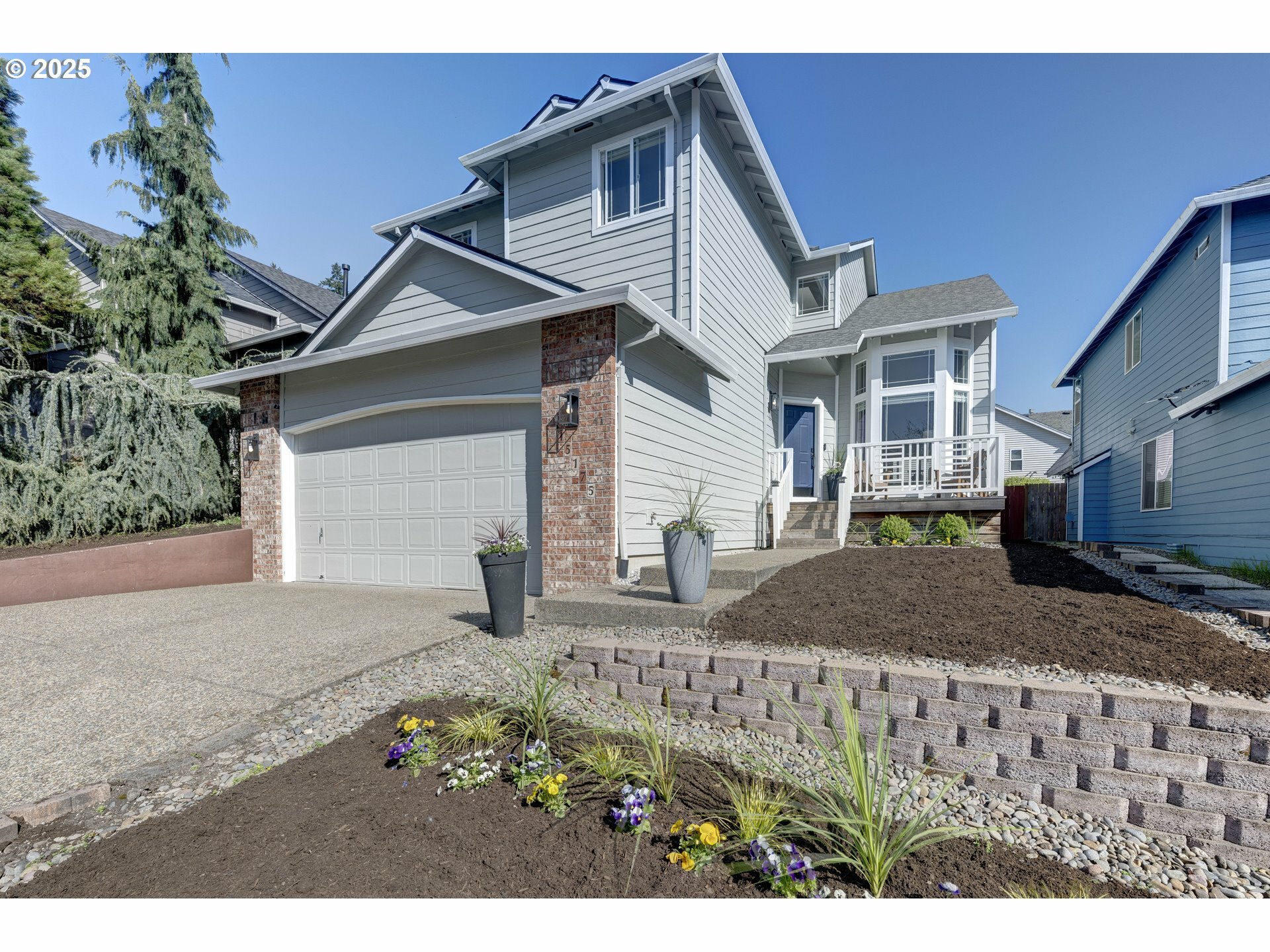 Property Photo:  15175 SW Obsidian St  OR 97007 