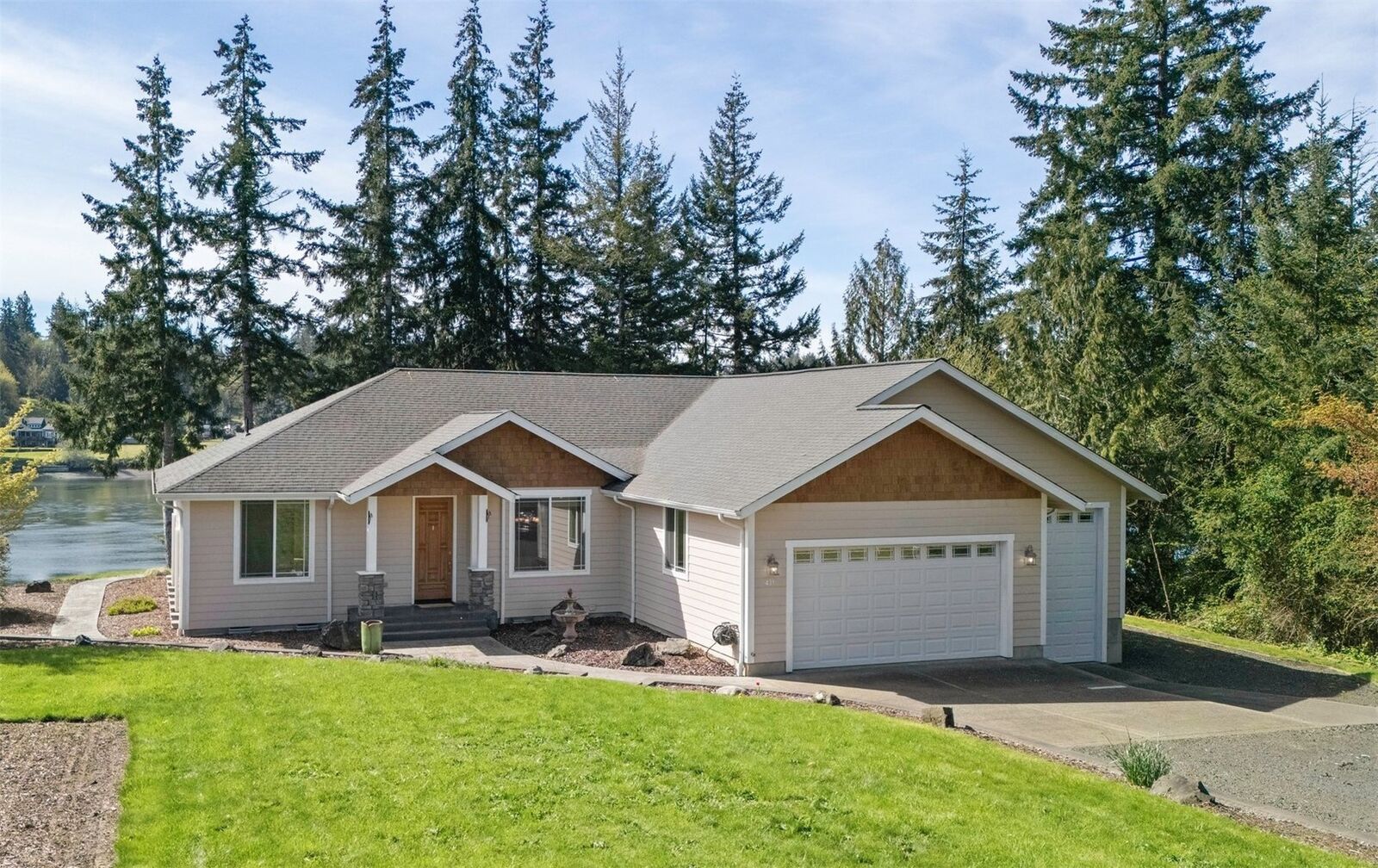 Property Photo: 431 E Agate Beach Drive WA 98584