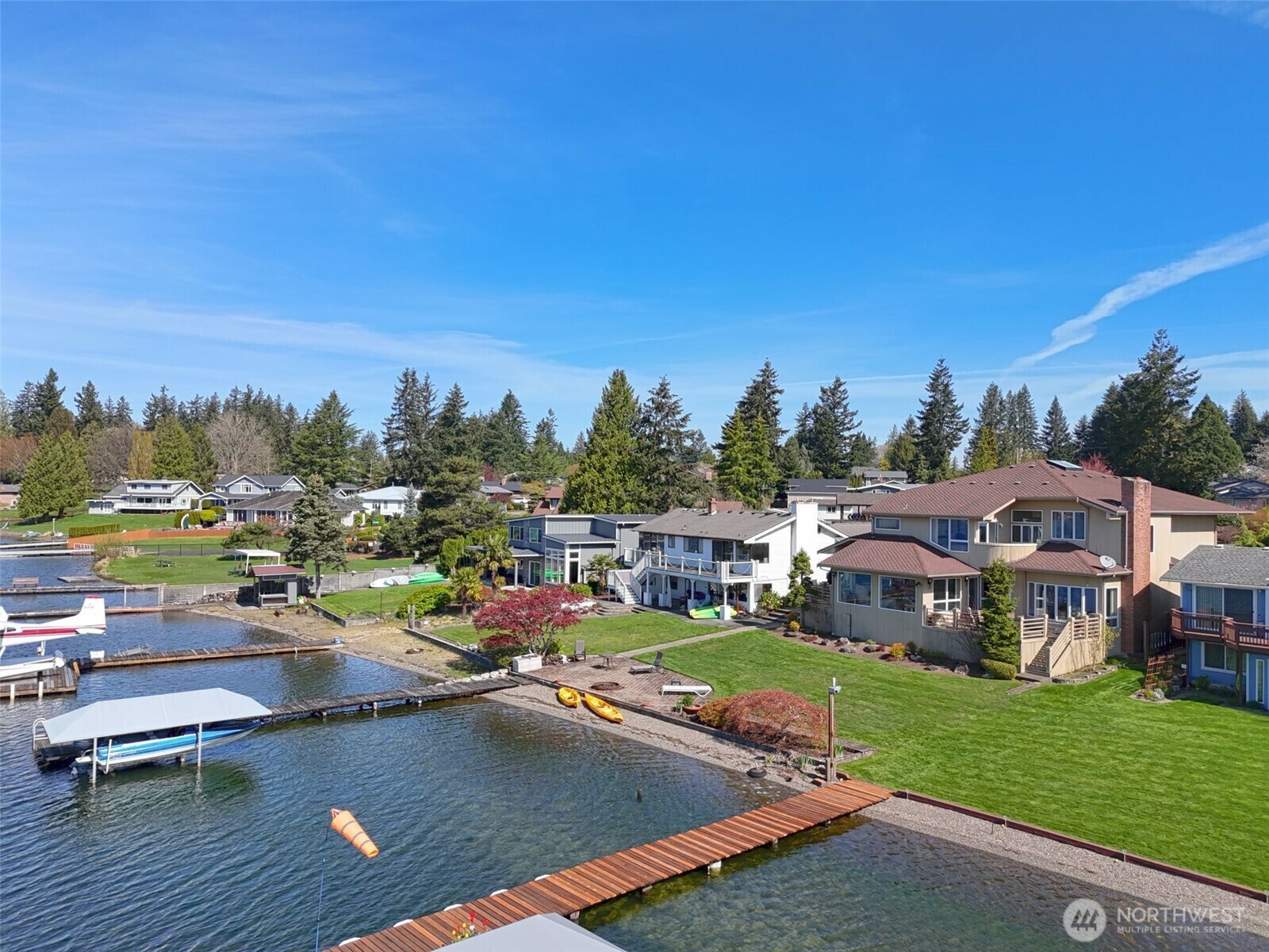 Property Photo: 14303 SE 266th Street WA 98042