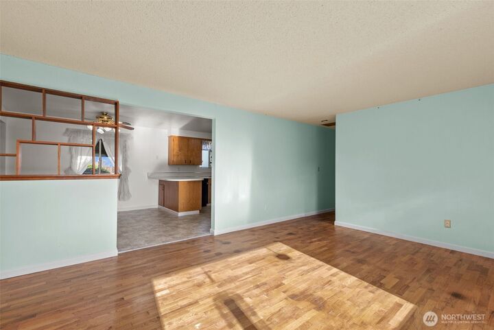 Property Photo: 20835 101st Avenue SE WA 98031