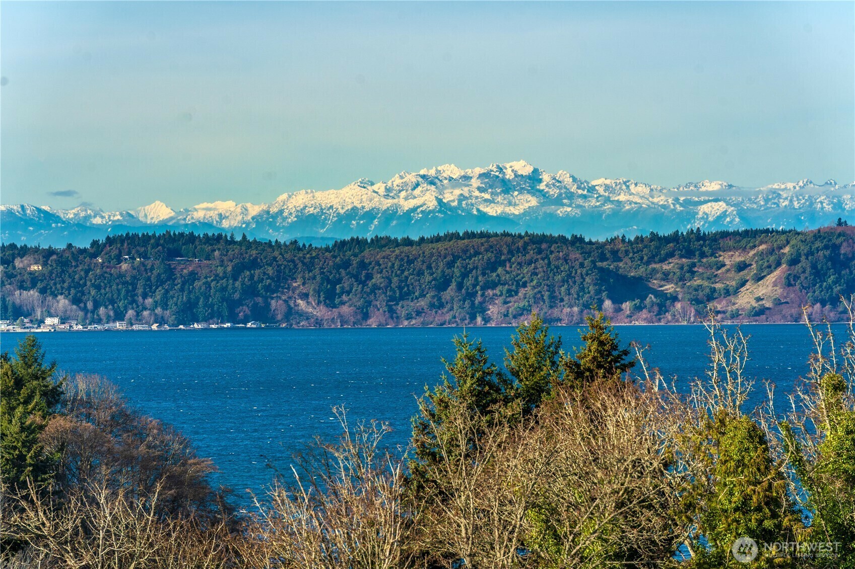 Property Photo: 30822 36th Court SW WA 98023
