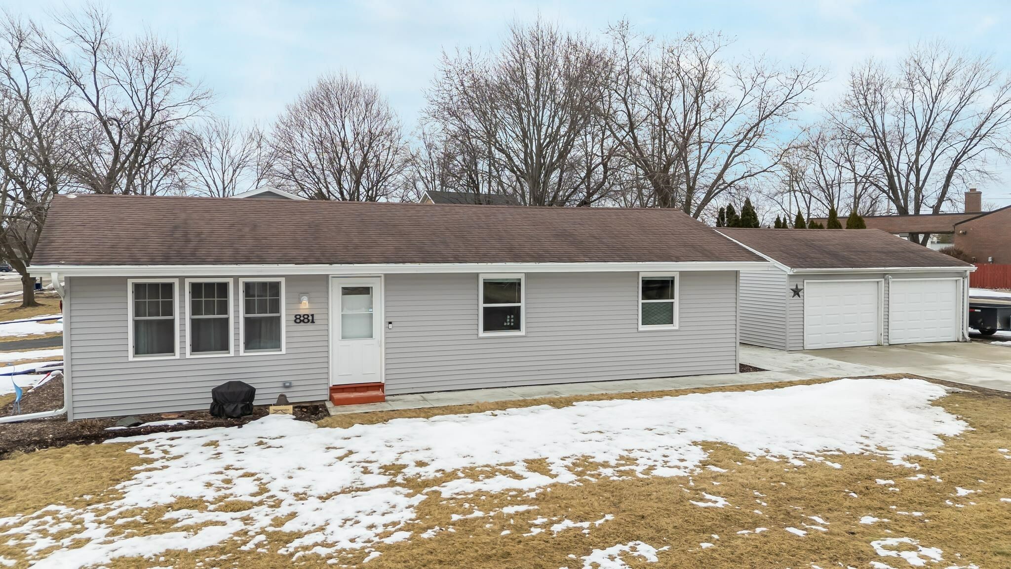 Property Photo: 881 Clovis Avenue WI 54952