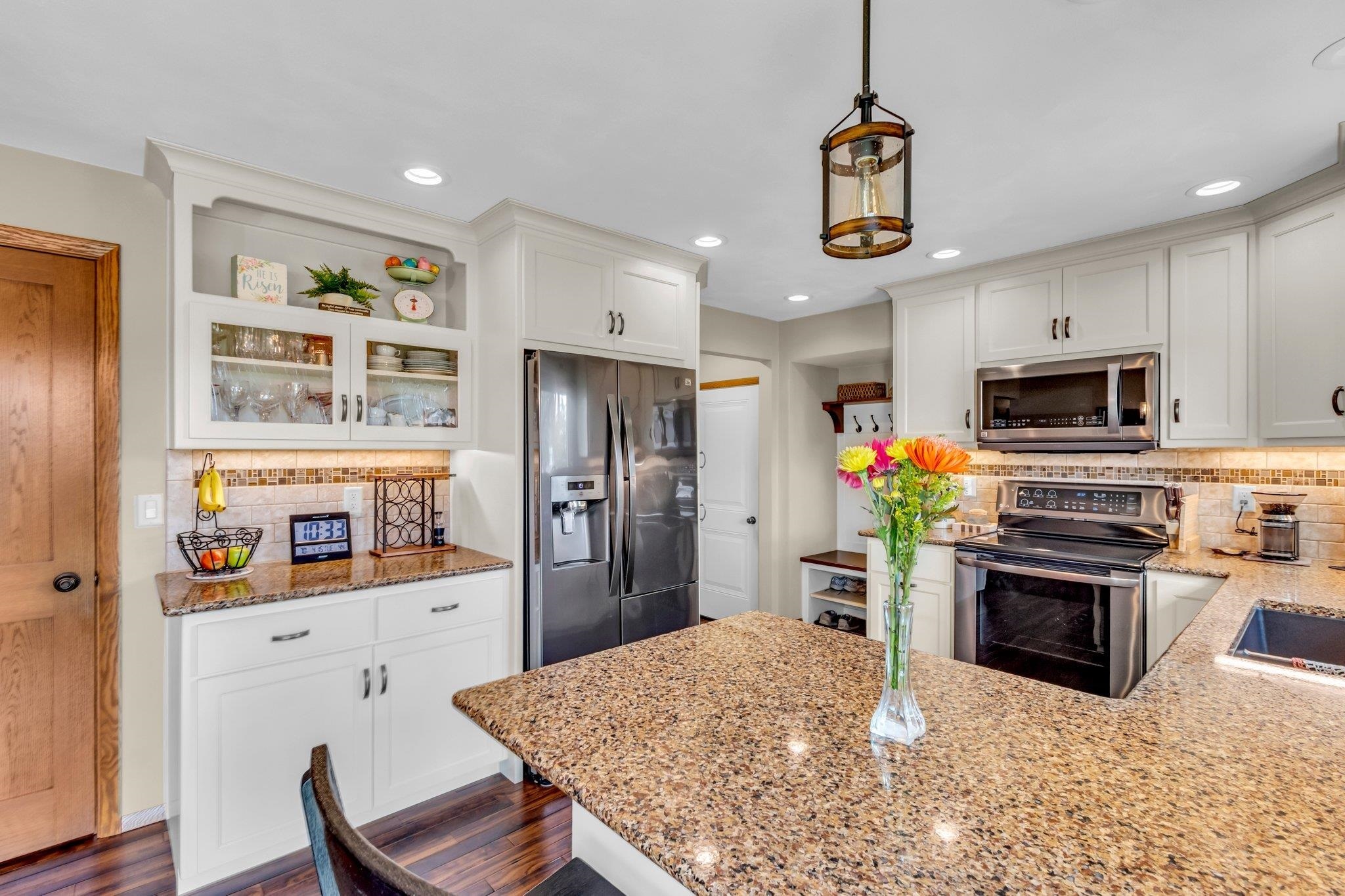 Property Photo: 2129 W Roberts Avenue WI 54914