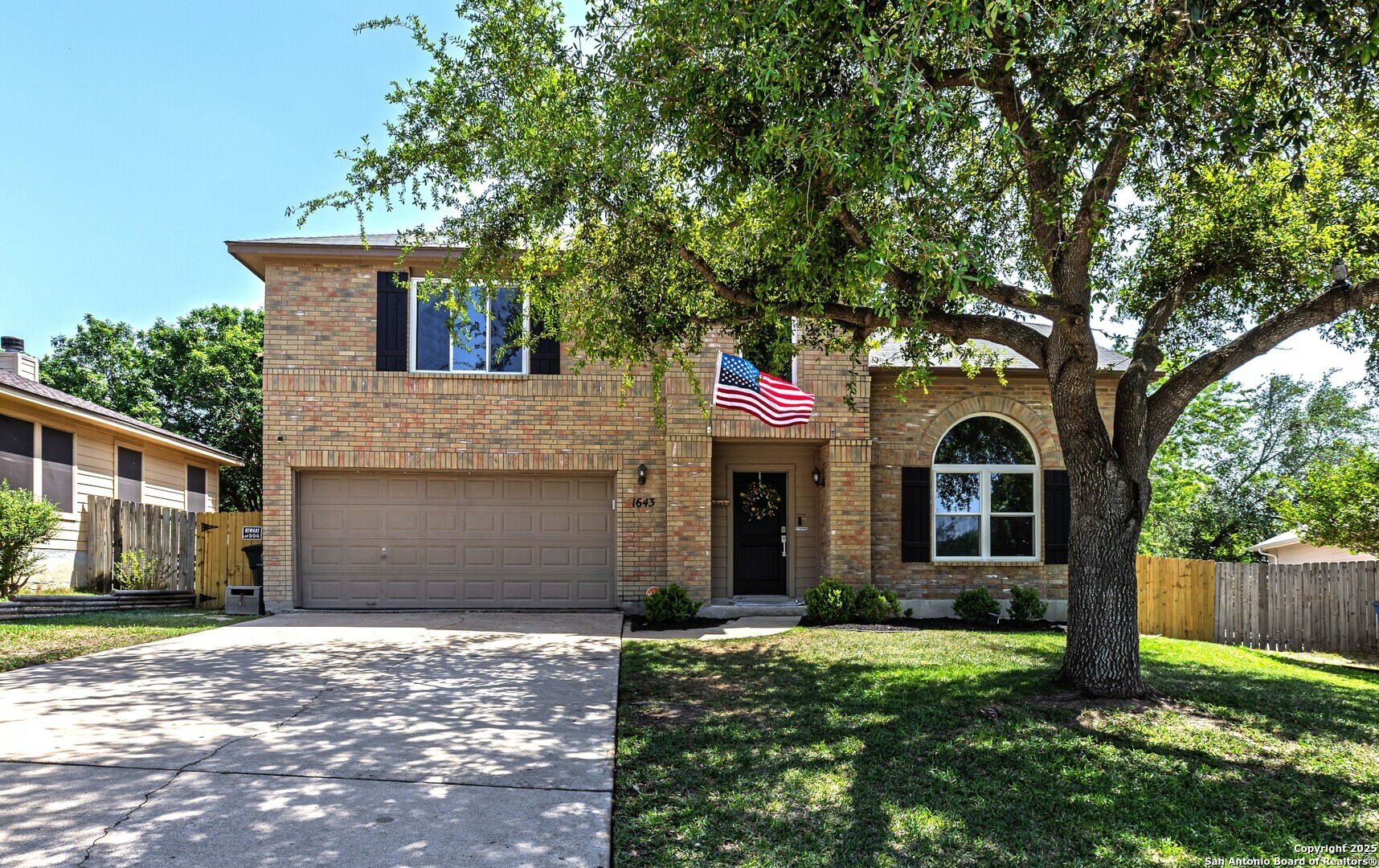 Property Photo: 1643 Sunnycrest TX 78130