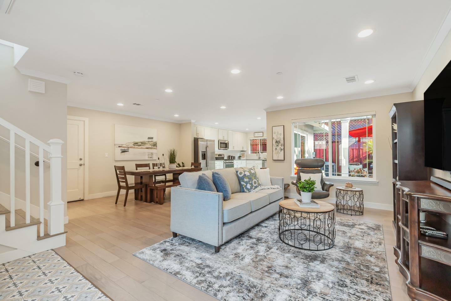 Property Photo: 423 Douglas Place CA 95126