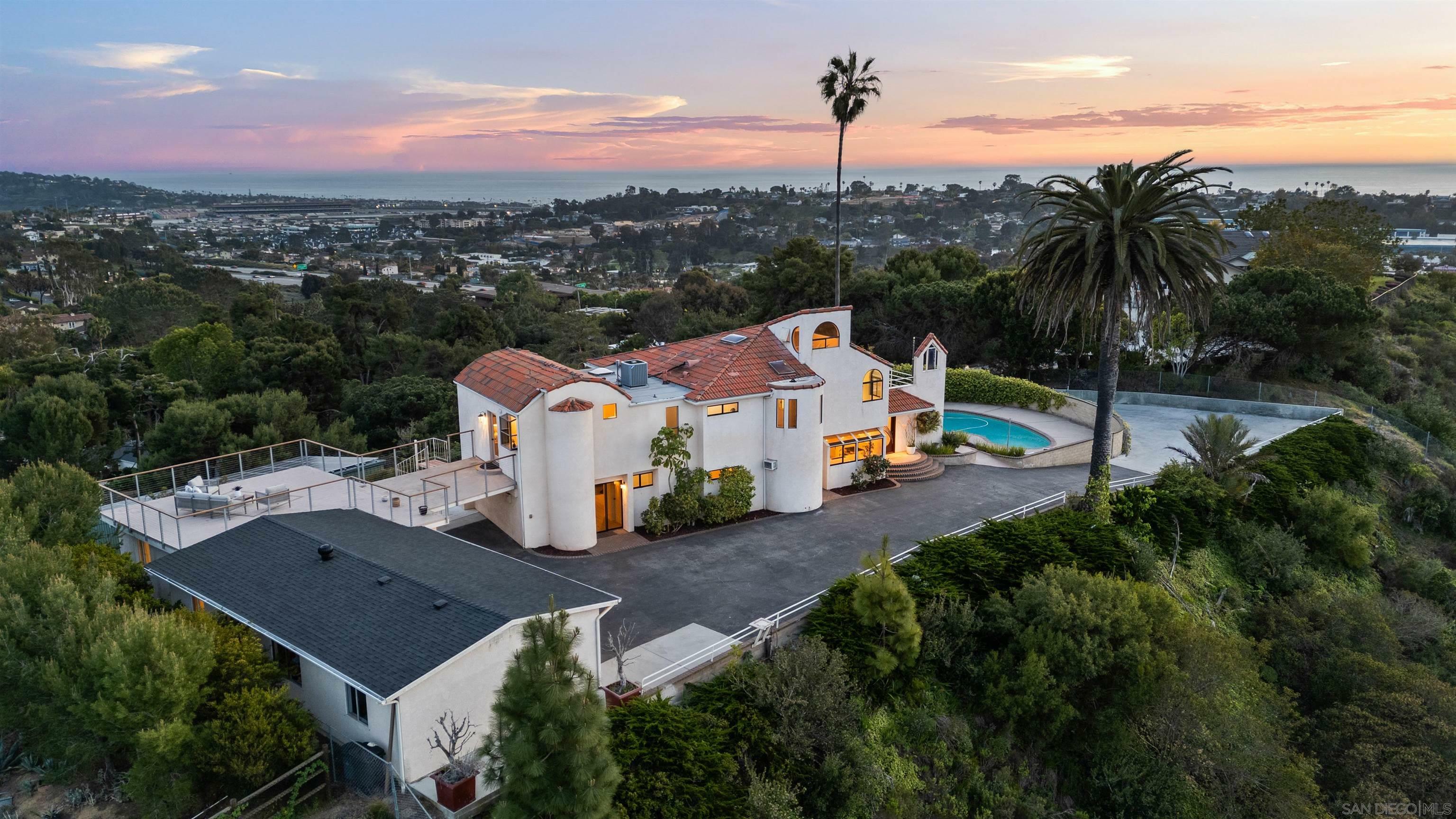 1050 Solana Dr  Del Mar CA 92014 photo