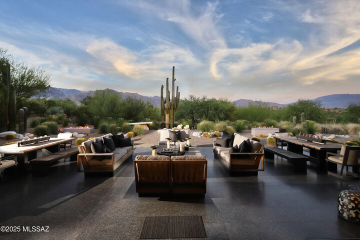 Property Photo:  3978 N Canyon Ranch Drive  AZ 85750 