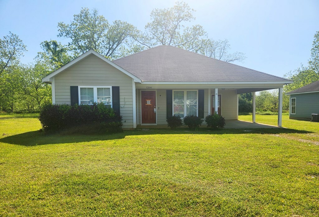 Property Photo: 1264 NE Askew Dr. GA 39842