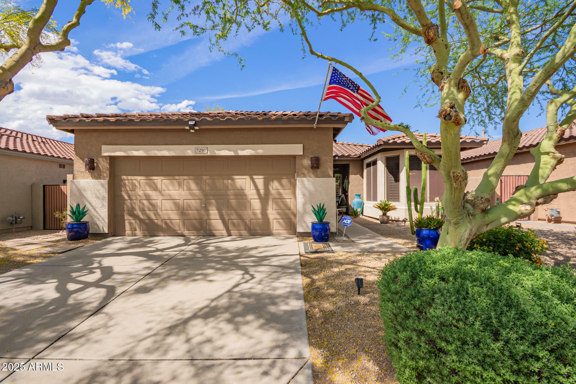 Property Photo: 7256 E Desert Vista Road AZ 85255