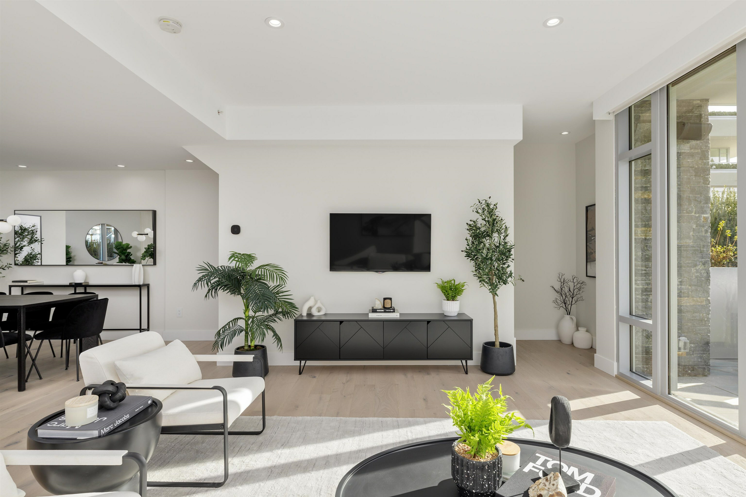 Property Photo: 790 Arthur Erickson Place BC V7T 0B8