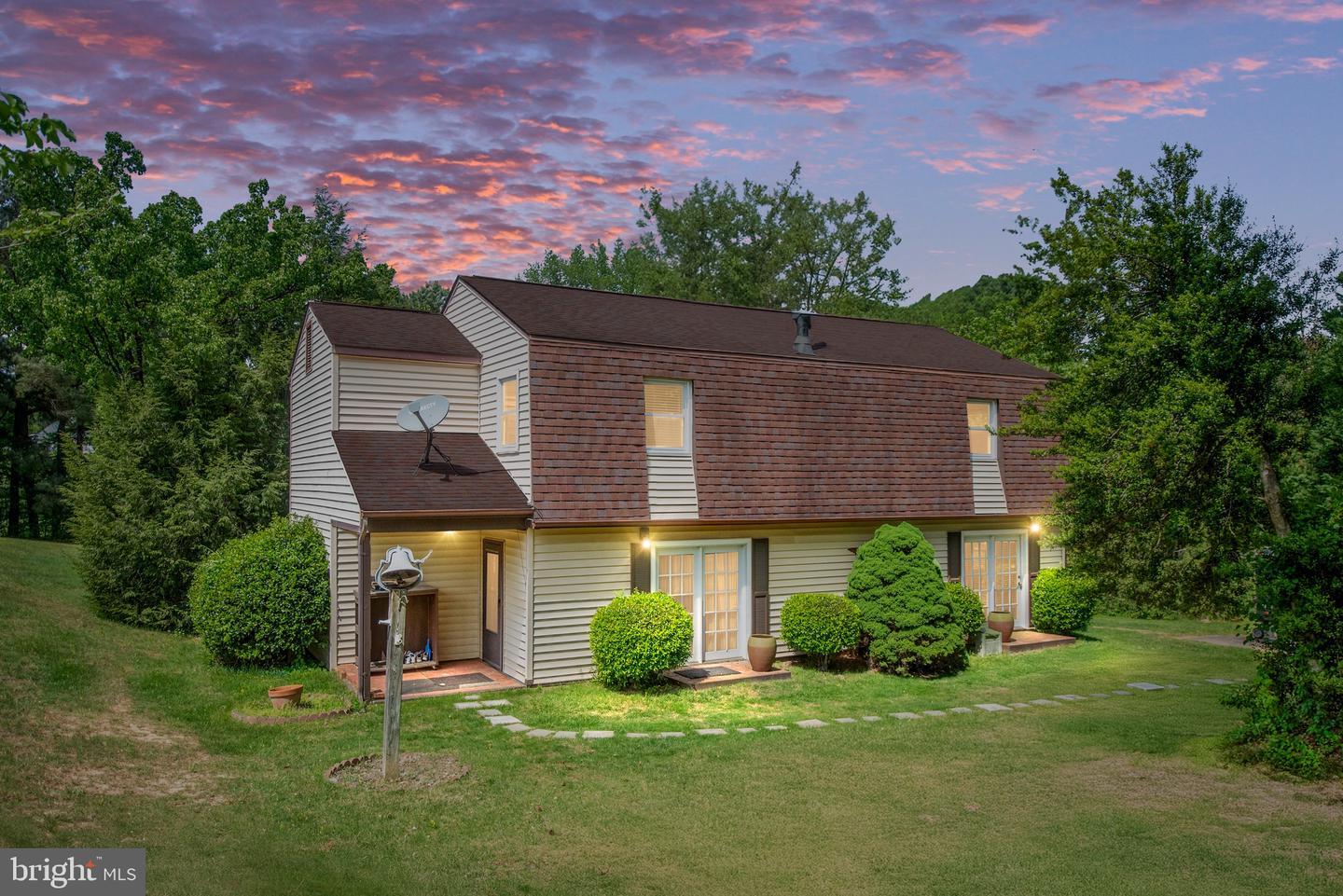 Property Photo:  866 Truslow Road  VA 22406 
