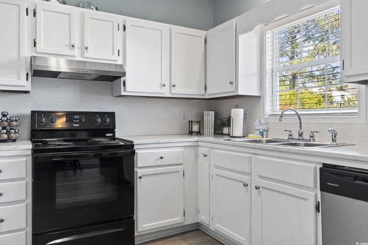 Property Photo:  1508 Hillside Dr. S  SC 29582 