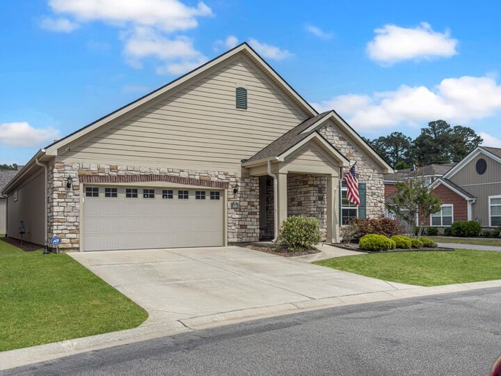 Property Photo: 222 Village Stone Circle SC 29486