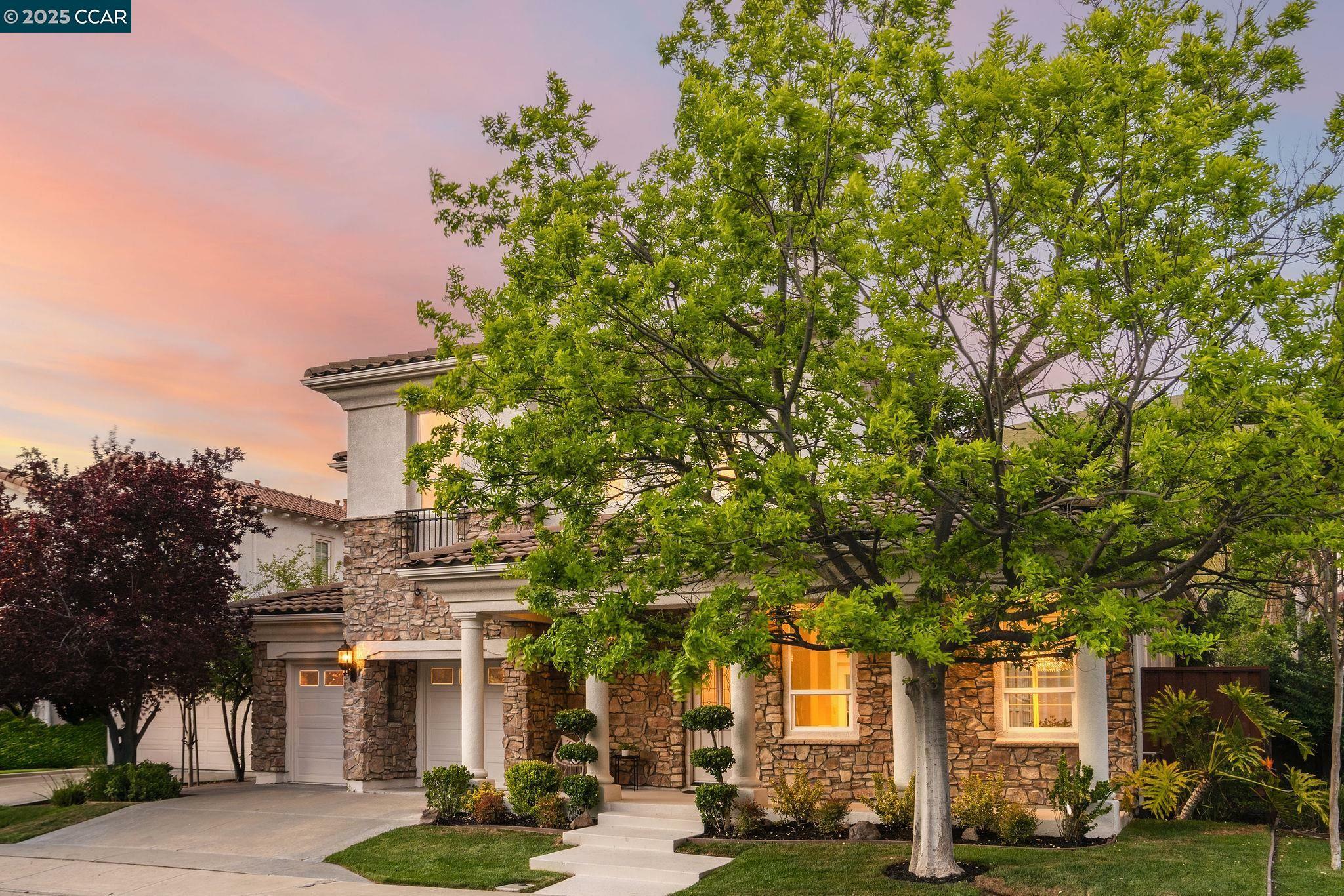 Property Photo: 2605 Casella Way CA 94582
