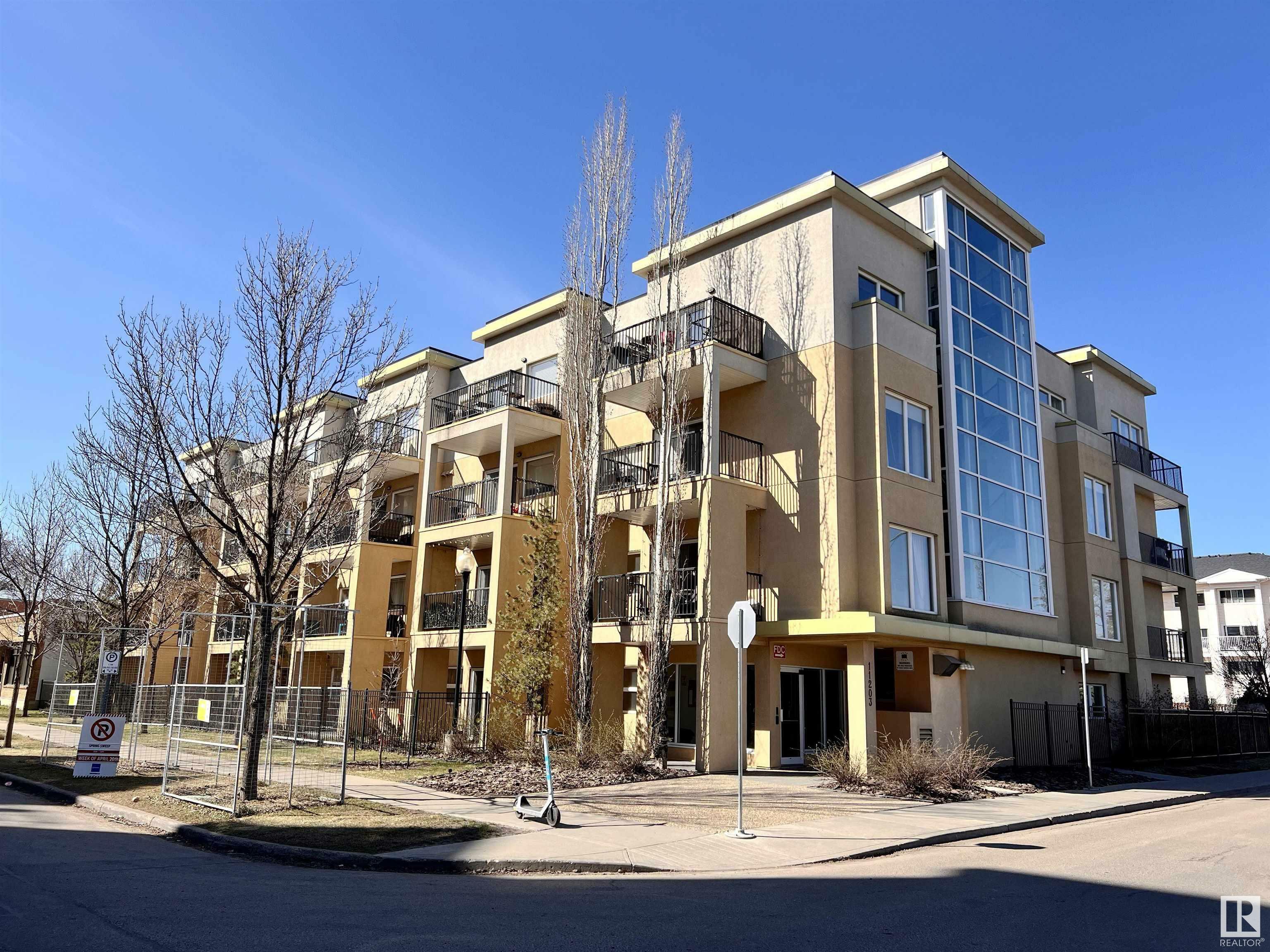 11203 103A Avenue NW 205  Edmonton AB T5K 2E4 photo