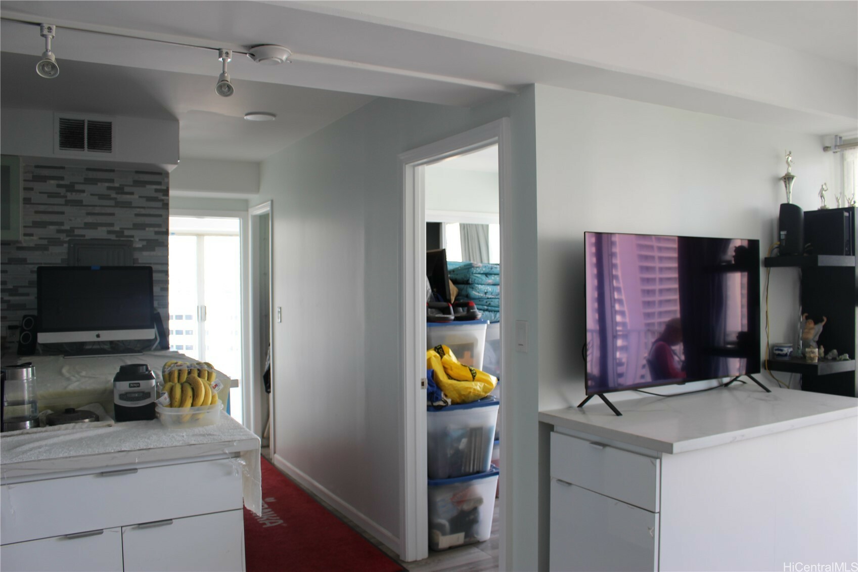 Property Photo: 419 Atkinson Drive 1101 HI 96814