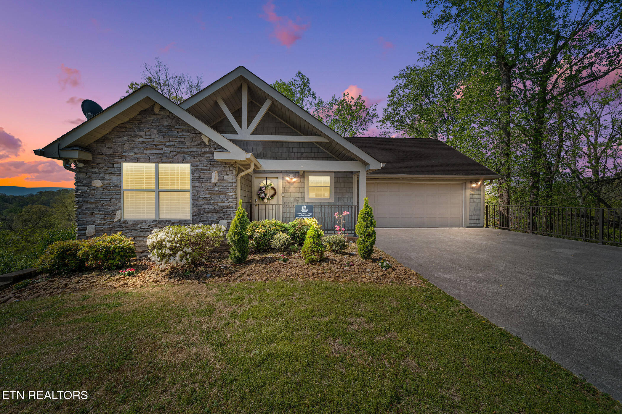 Property Photo: 405 Maggie Mack Lane TN 37862
