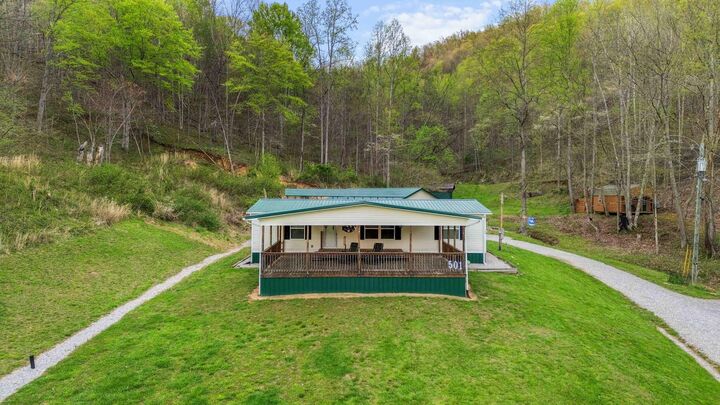 Property Photo: 501 Smith Road KY 40962