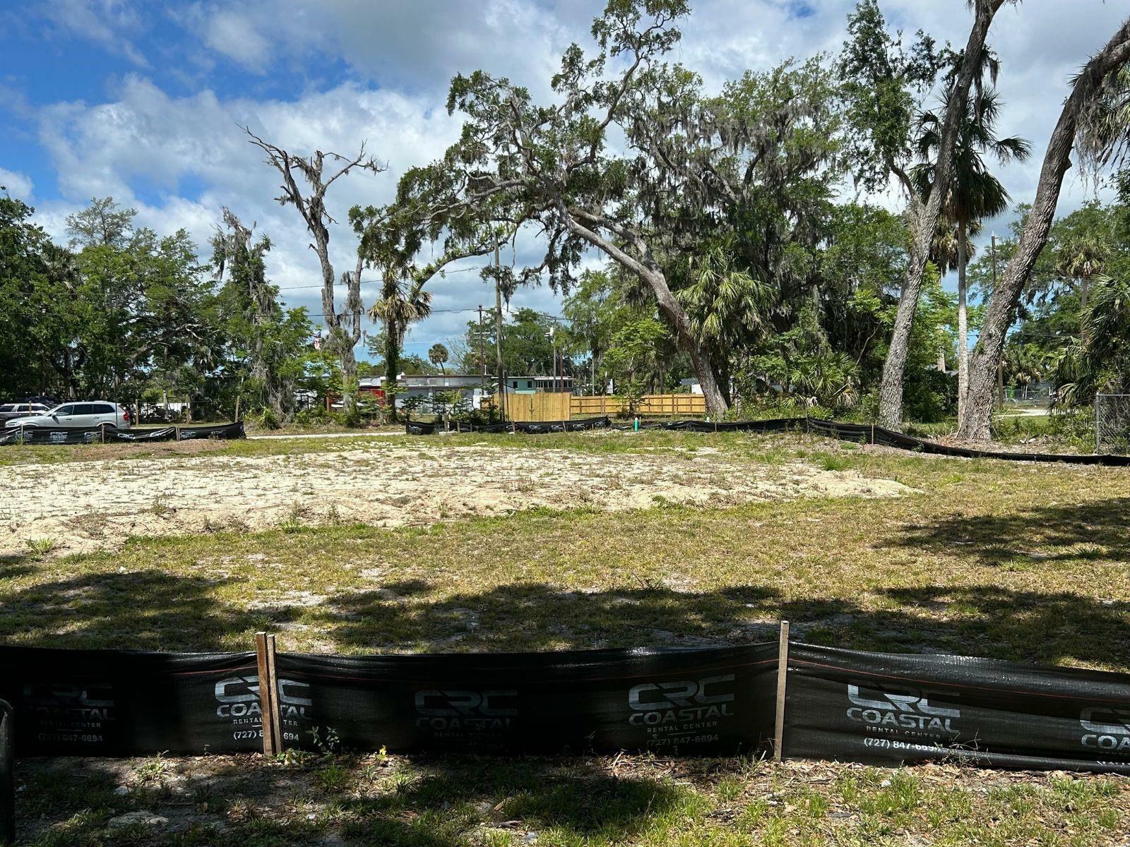 Property Photo: 7814 Chapel Avenue FL 34668