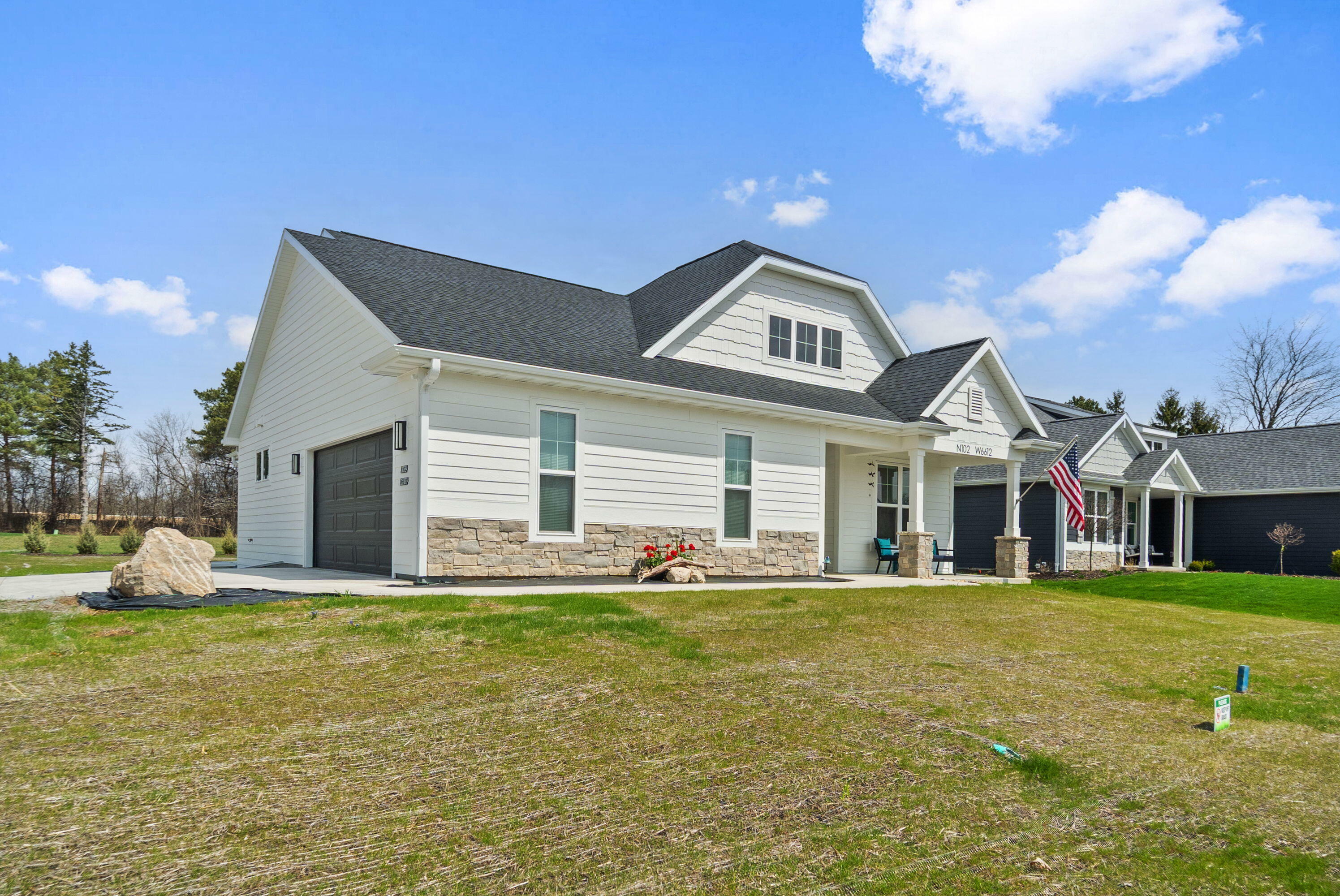 N102w6612 Susan Ln  Cedarburg WI 53012 photo