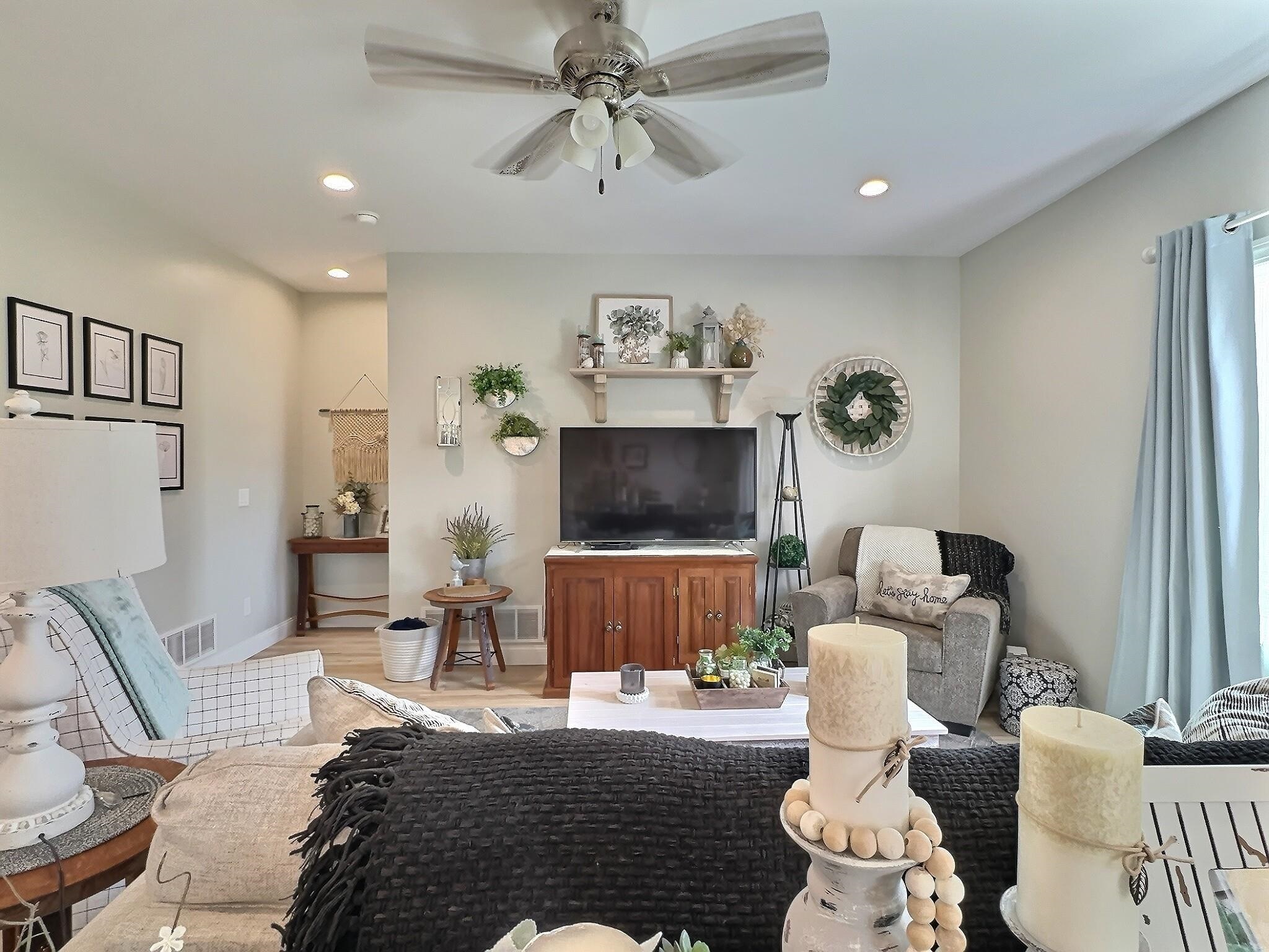 Property Photo: 3511 Roughlock Lane SD 57783