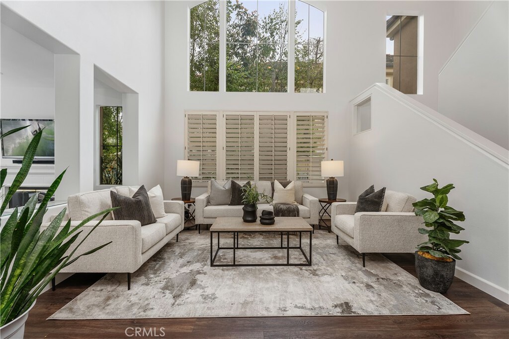 Property Photo: 1 Giverny CA 92657