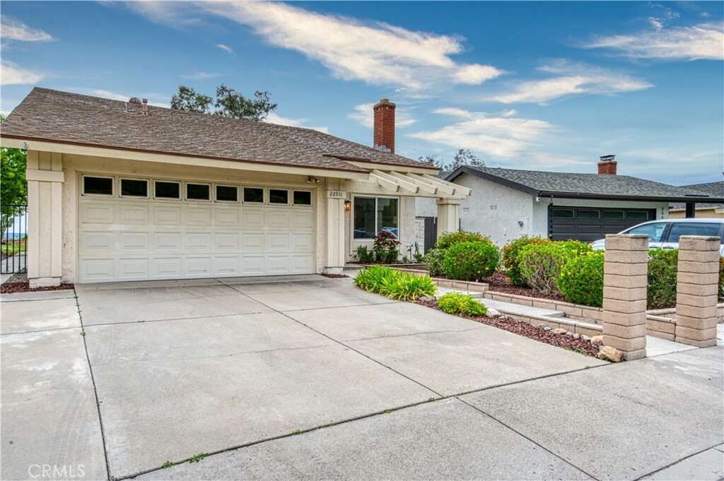 Property Photo: 22911 Via Santiago CA 92691