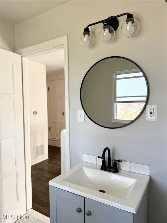 Property Photo: 4107 Princeton Boulevard OH 44121