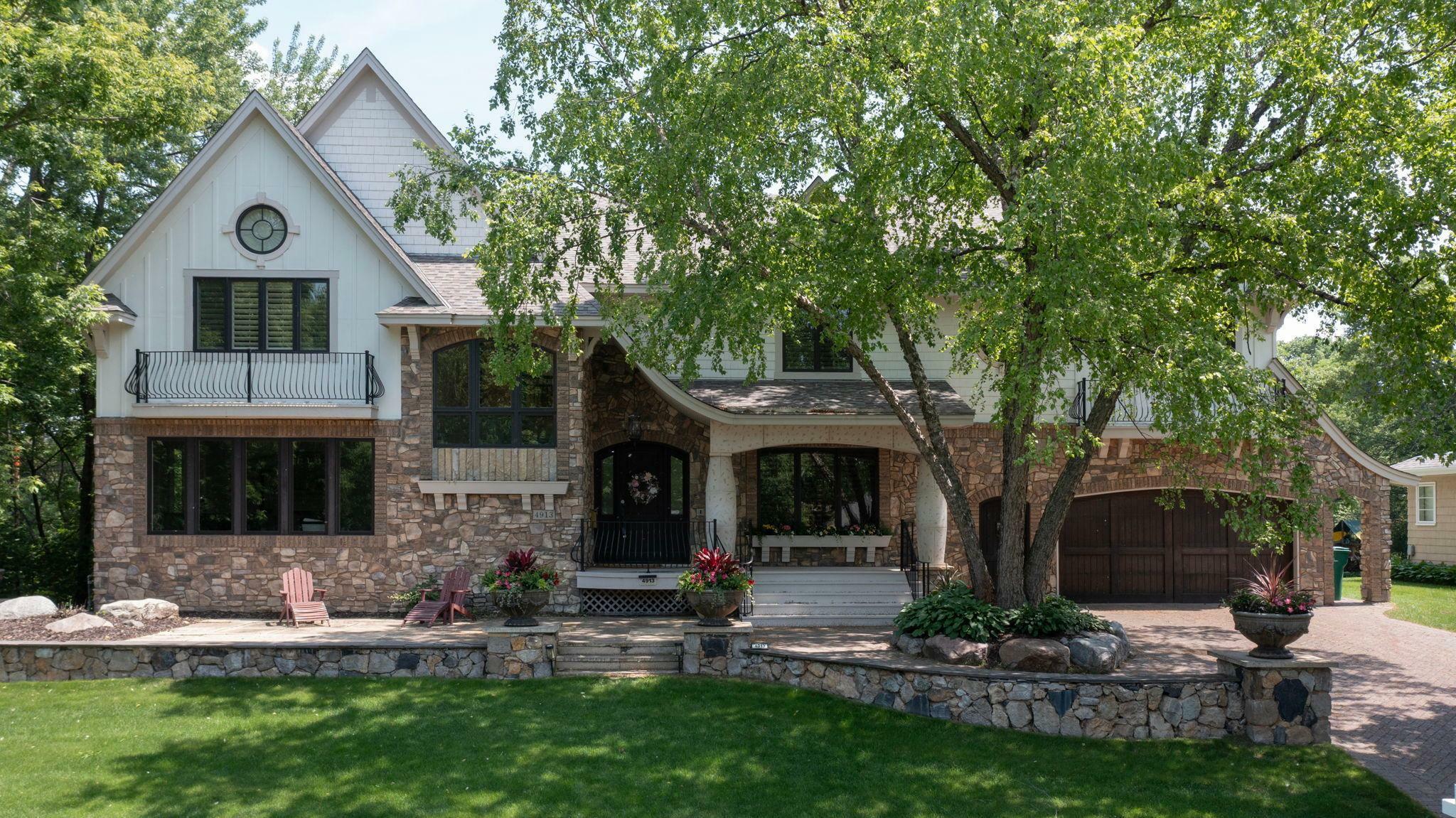 Property Photo: 4913 W Sunnyslope Road MN 55424