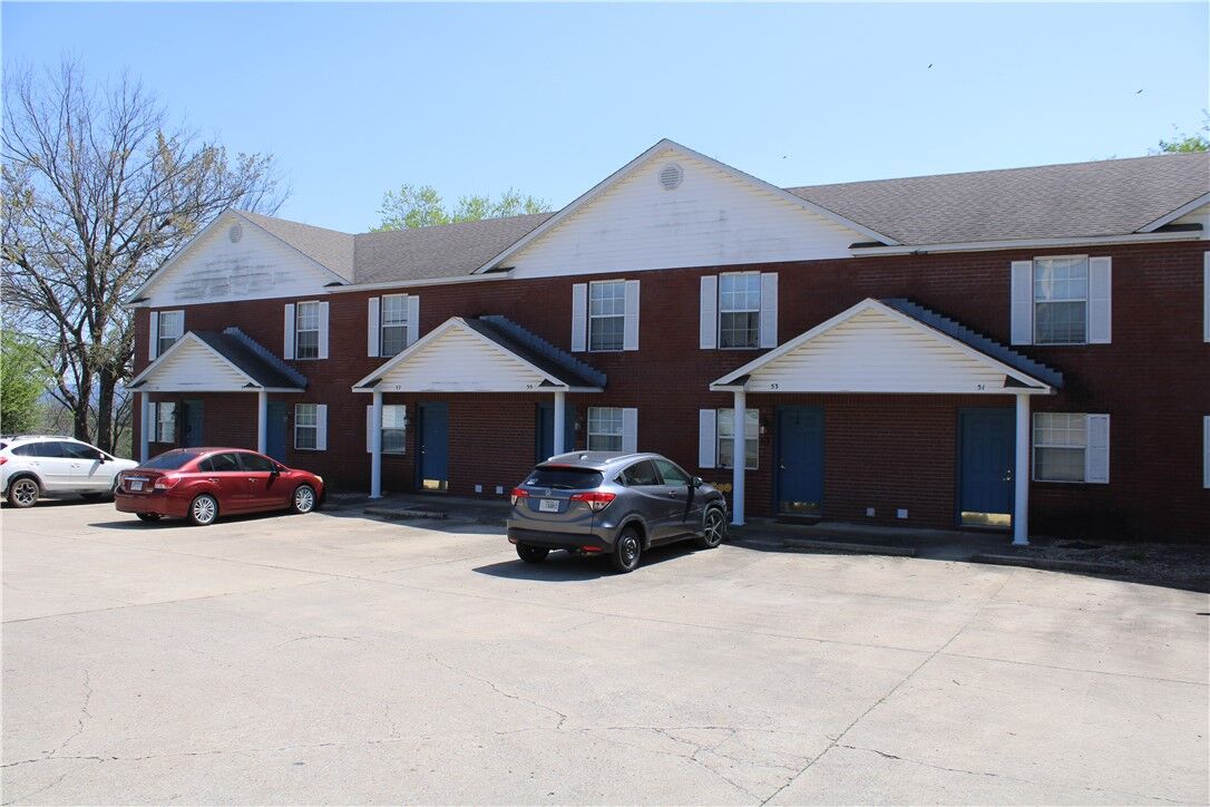 Property Photo:  47-61, 87-89 E Rock Street  AR 72701 