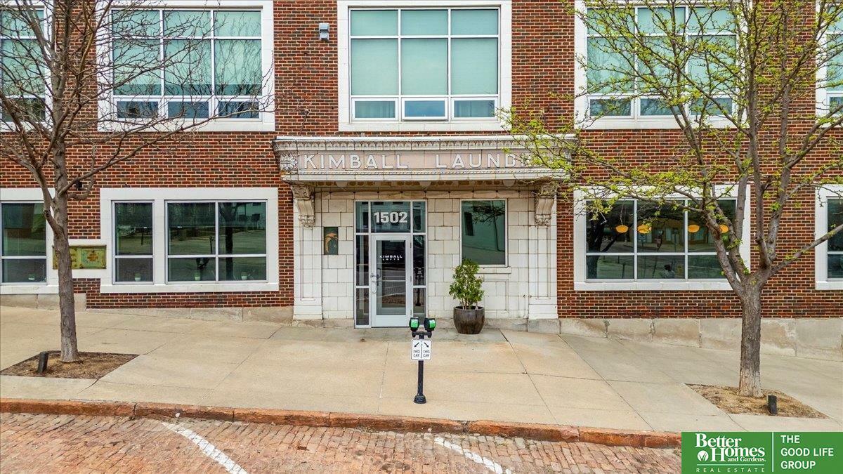 Property Photo: 1502 Jones Street 409 NE 68102