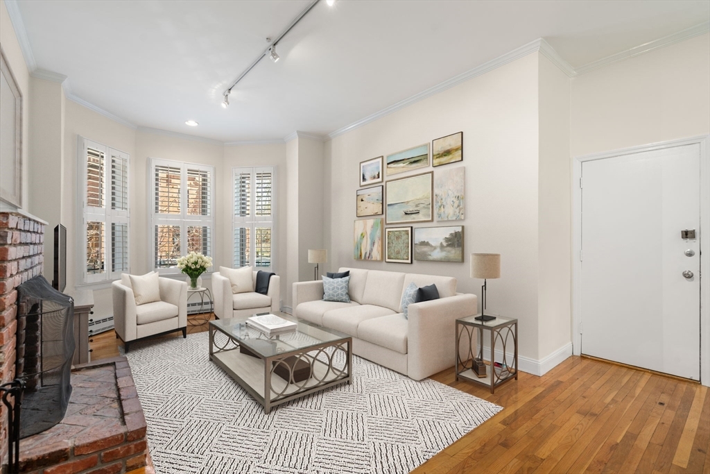 Property Photo: 232 W Newton St D MA 02116