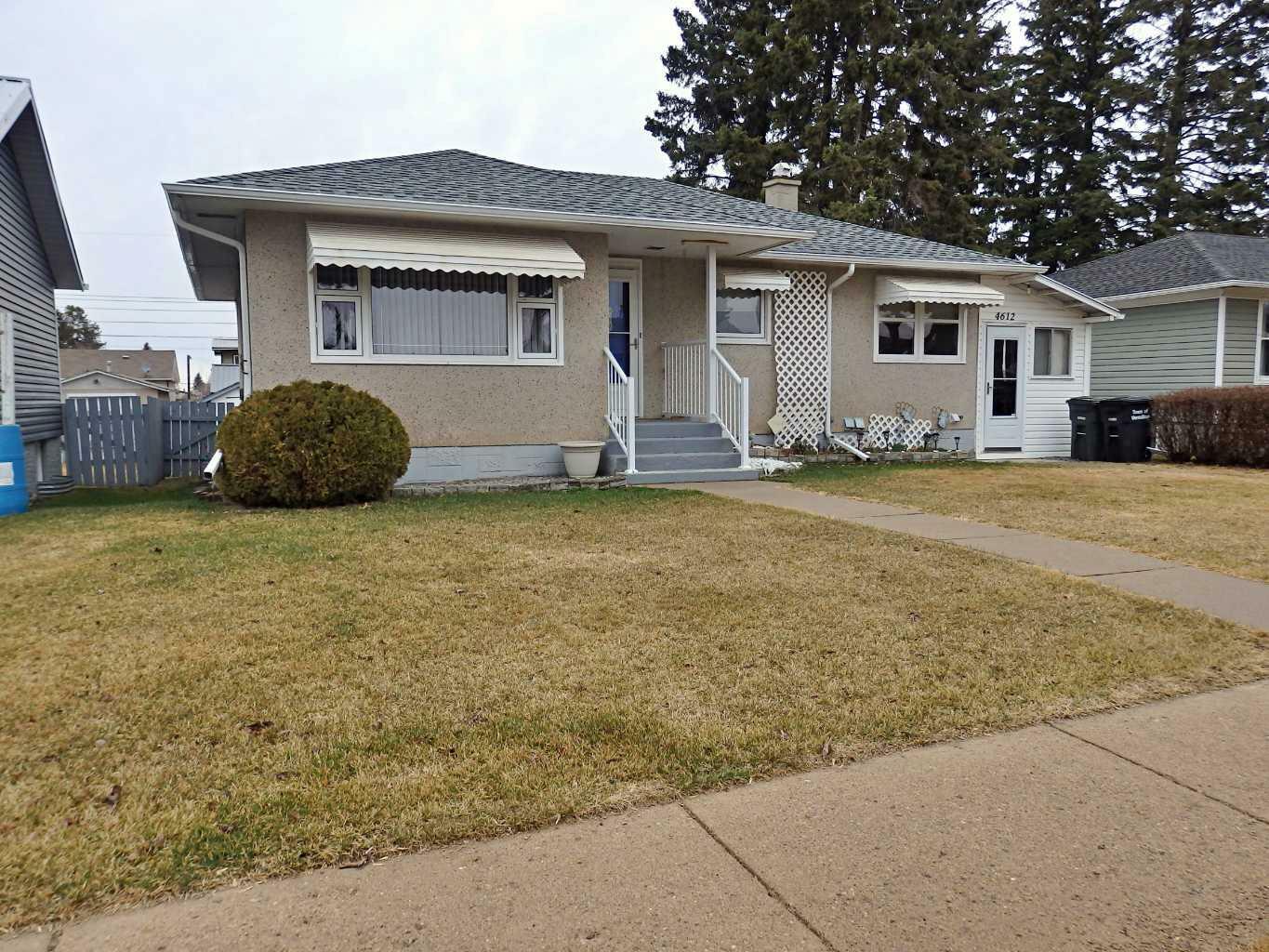 Property Photo:  4612 51 Avenue  AB T9X 1R5 