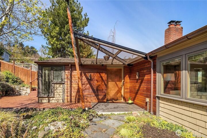 Property Photo:  7722  58th Avenue NE  WA 98115 