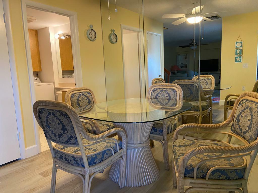 Property Photo: 8010 80th Way FL 33407