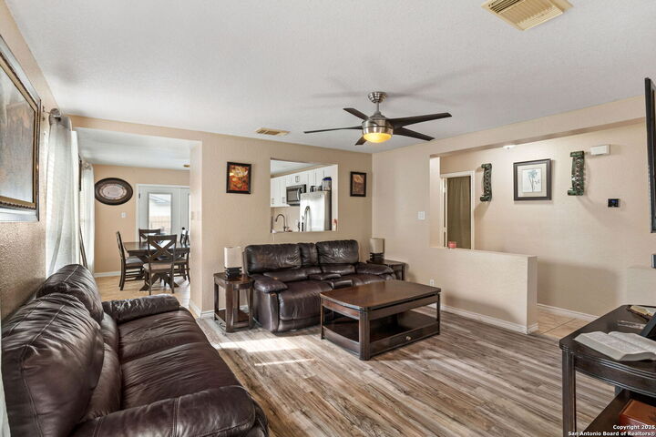 Property Photo: 10130 Amber Coral TX 78245