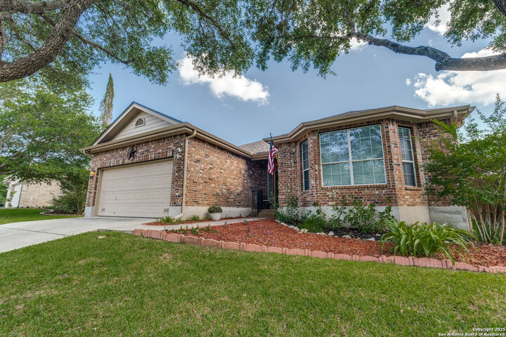 Property Photo: 821 Walzem Mission TX 78132